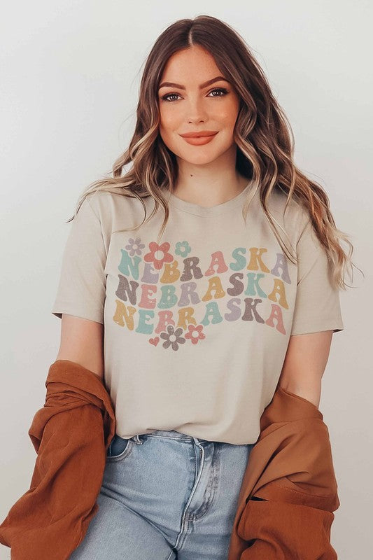 FLORAL NEBRASKA GRAPHIC TEE PLUS SIZE