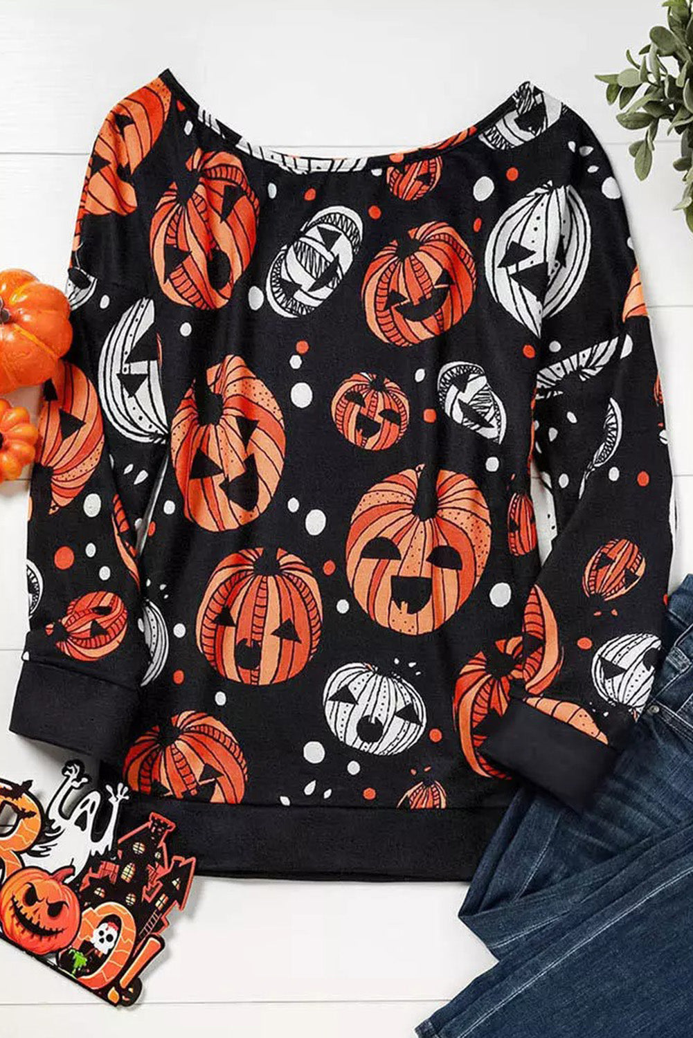 One Shoulder Jack-O'-Lantern Graphic Sweatshirt